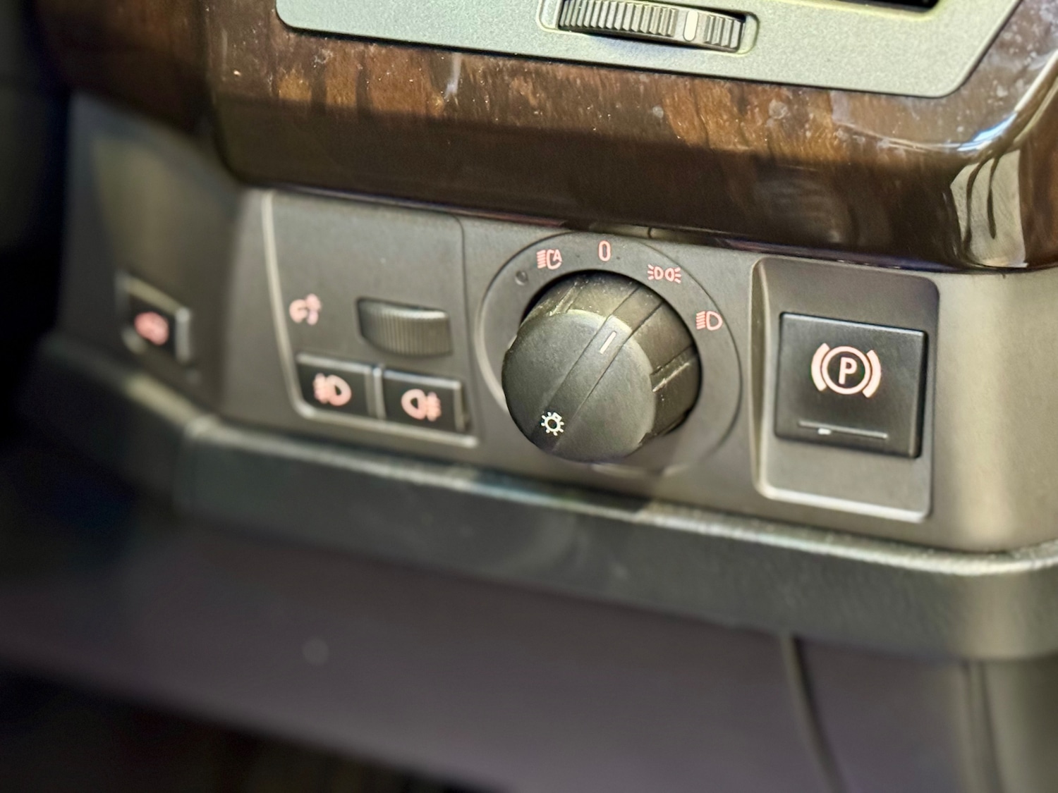 Used BMW 7 Series 2018 for sale - 76369005: Photo 32