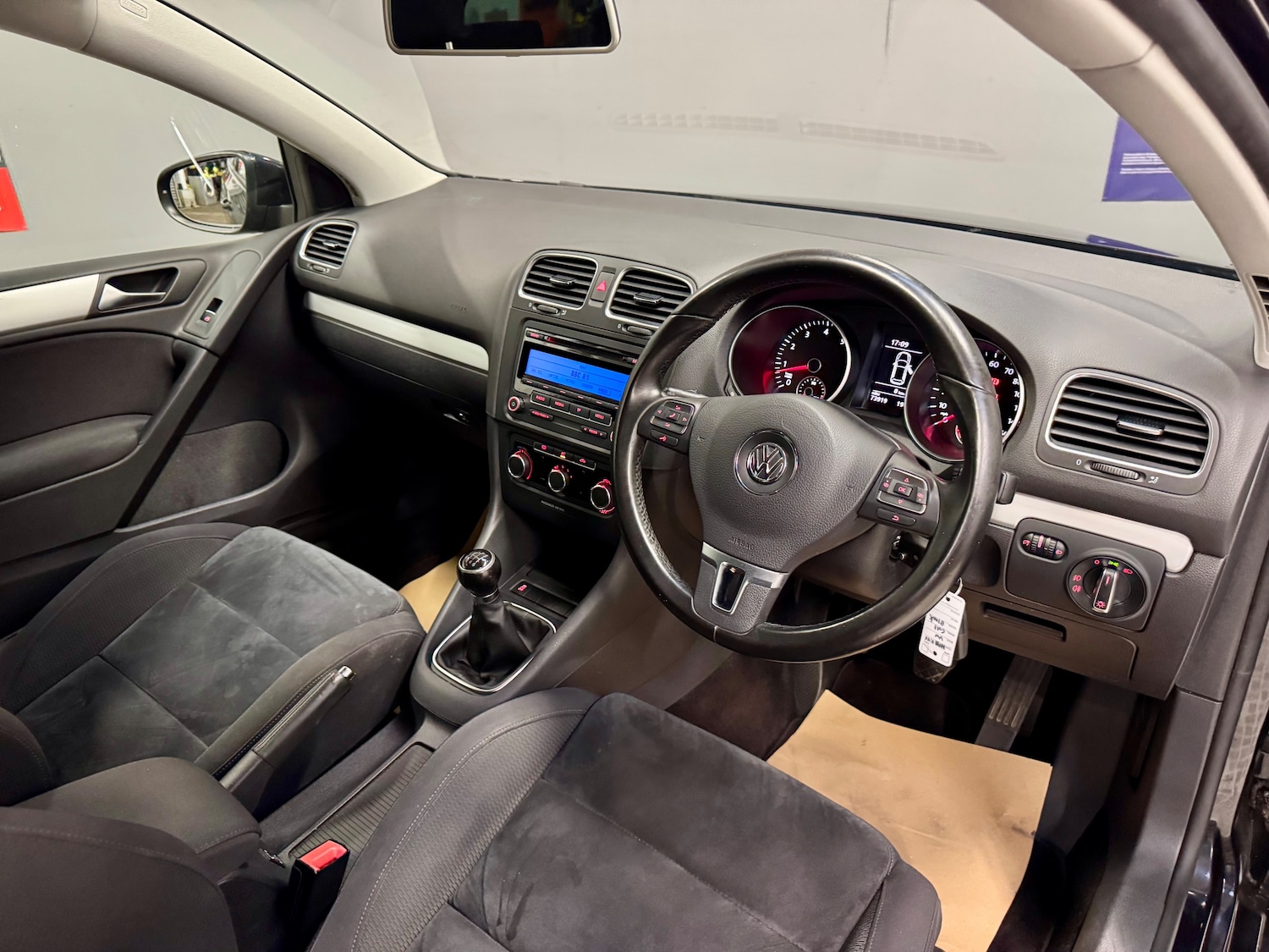 Used Volkswagen Golf 2011 for sale - 76369078: Photo 12