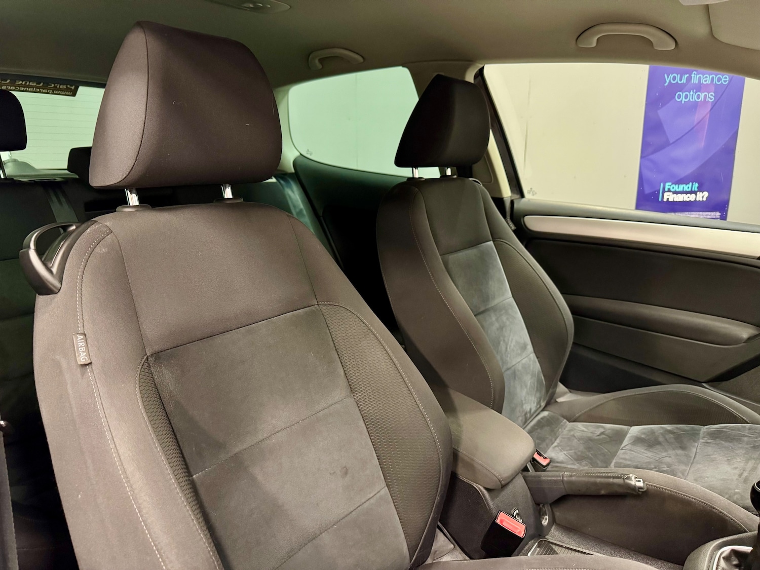 Used Volkswagen Golf 2011 for sale - 76369078: Photo 15