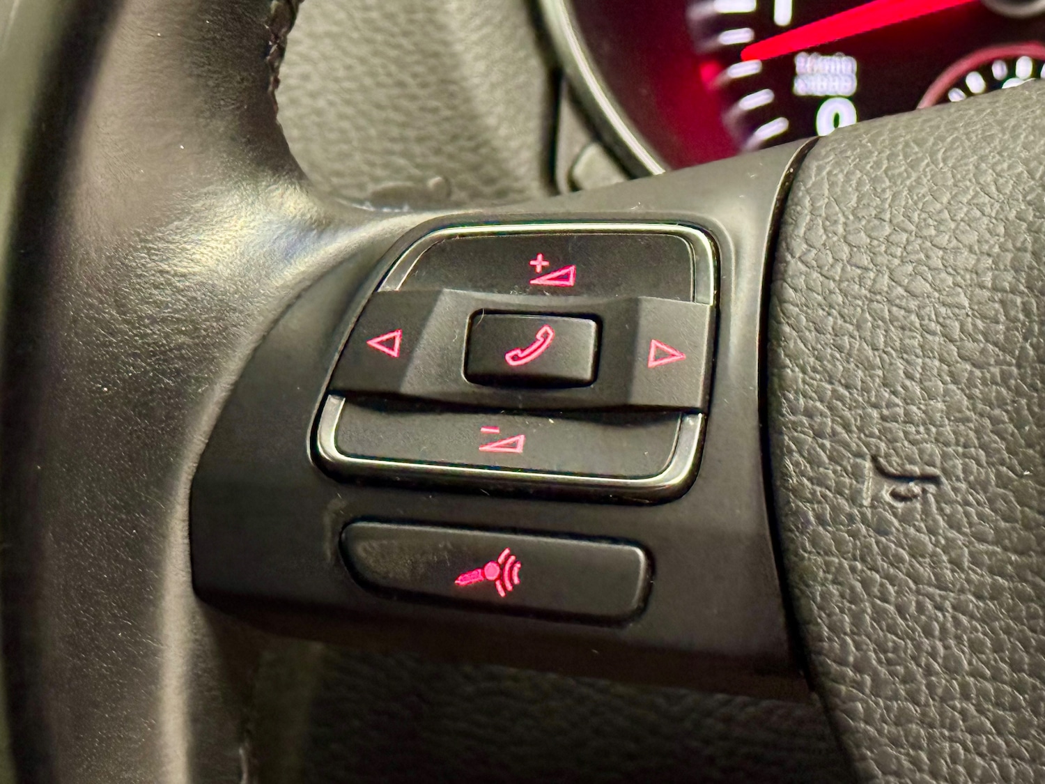 Used Volkswagen Golf 2011 for sale - 76369078: Photo 19