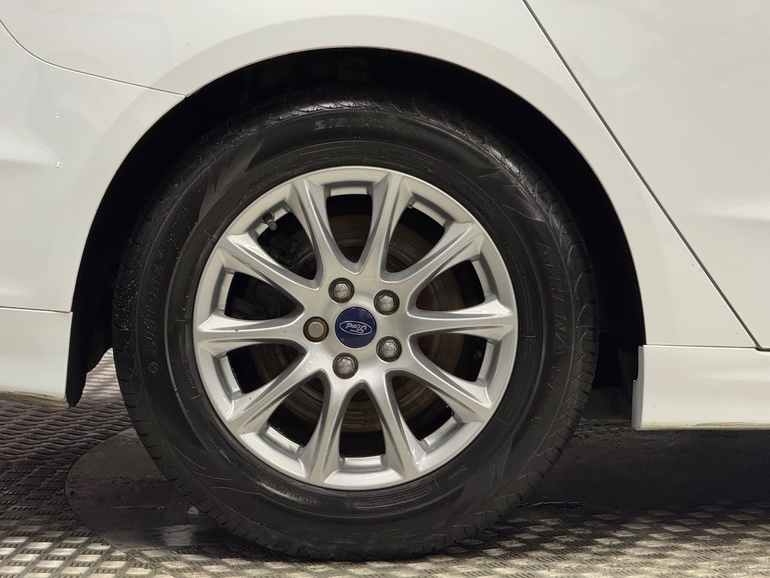 Used Ford Mondeo 2017 for sale - 76346882: Photo 11