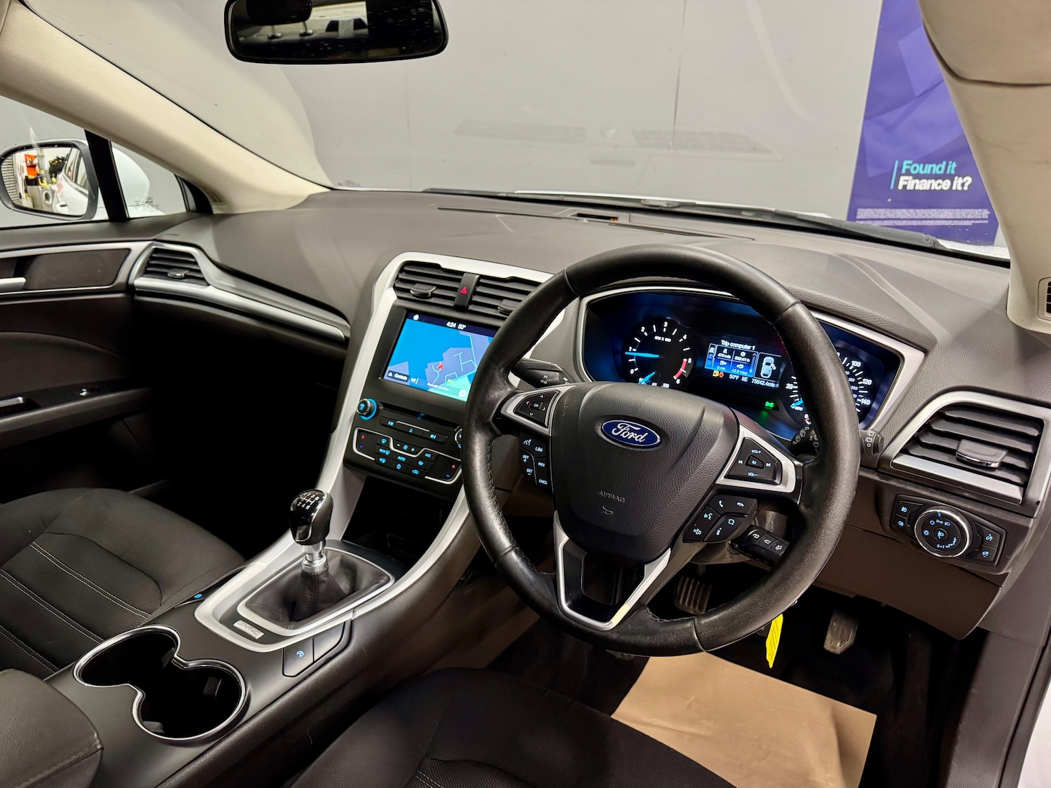 Used Ford Mondeo 2017 for sale - 76346882: Photo 13