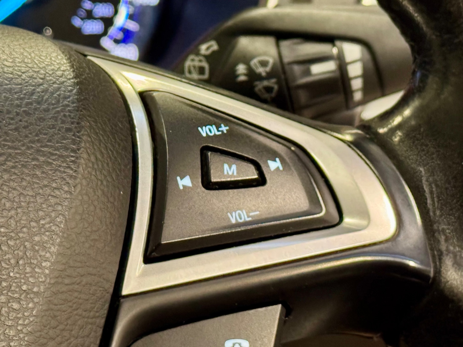 Used Ford Mondeo 2017 for sale - 76346882: Photo 23