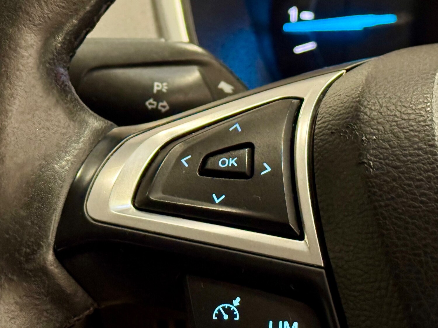 Used Ford Mondeo 2017 for sale - 76346882: Photo 24