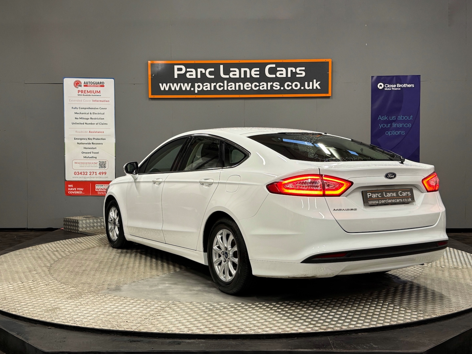 Used Ford Mondeo 2017 for sale - 76346882: Photo 7