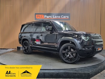 Used Land Rover Defender 2024 for sale - 79277215: Photo