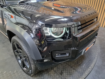 Used Land Rover Defender 2024 for sale - 79277215: Photo