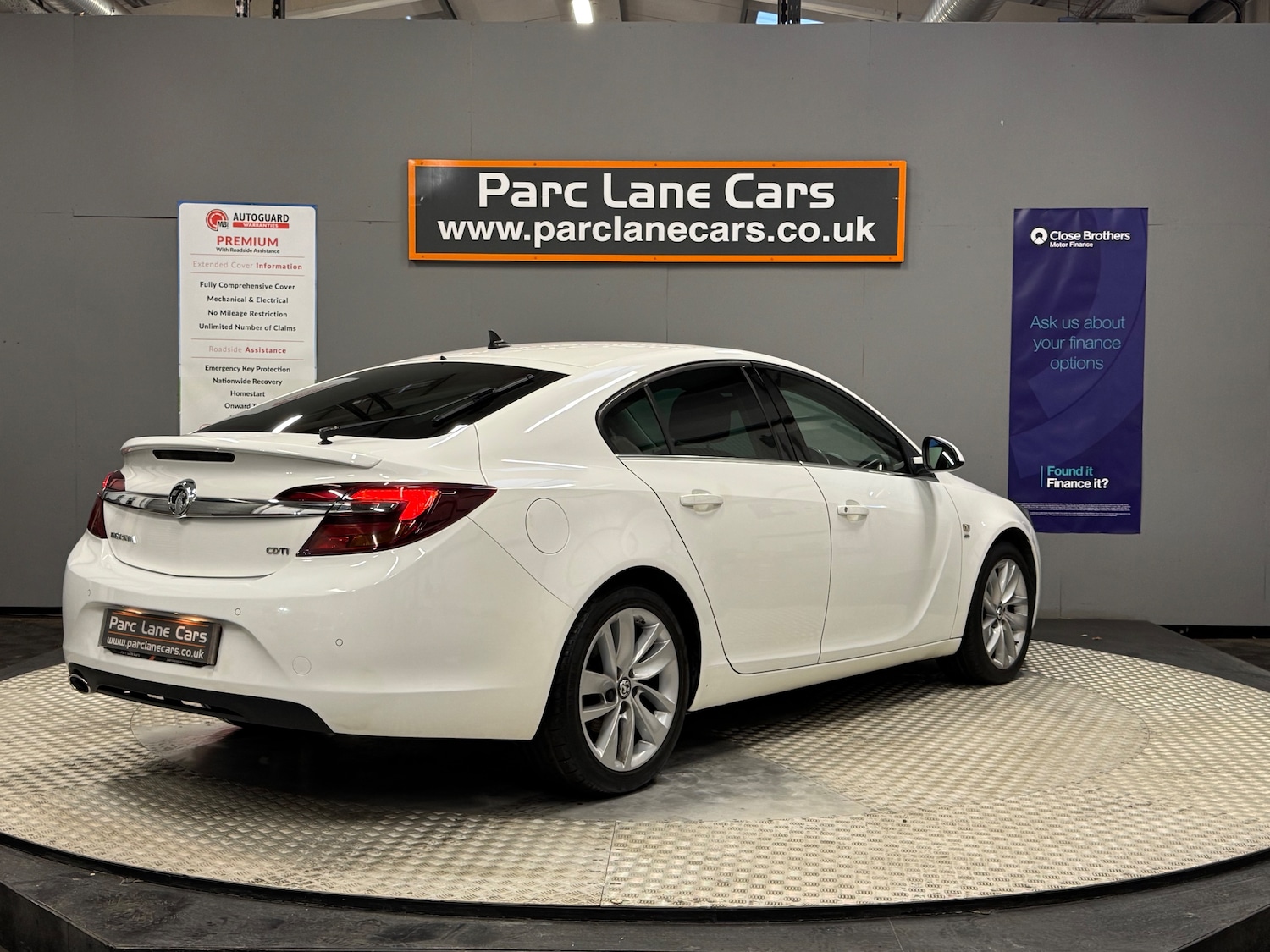 Used Vauxhall Insignia for sale - 76554441: Photo 3