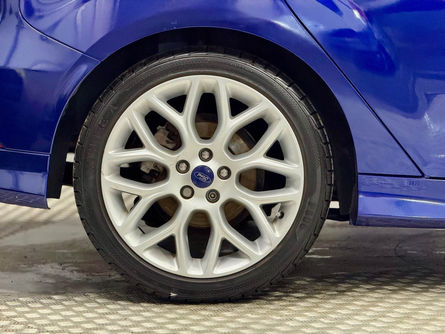 Used Ford Focus for sale - 76477489: Photo 10