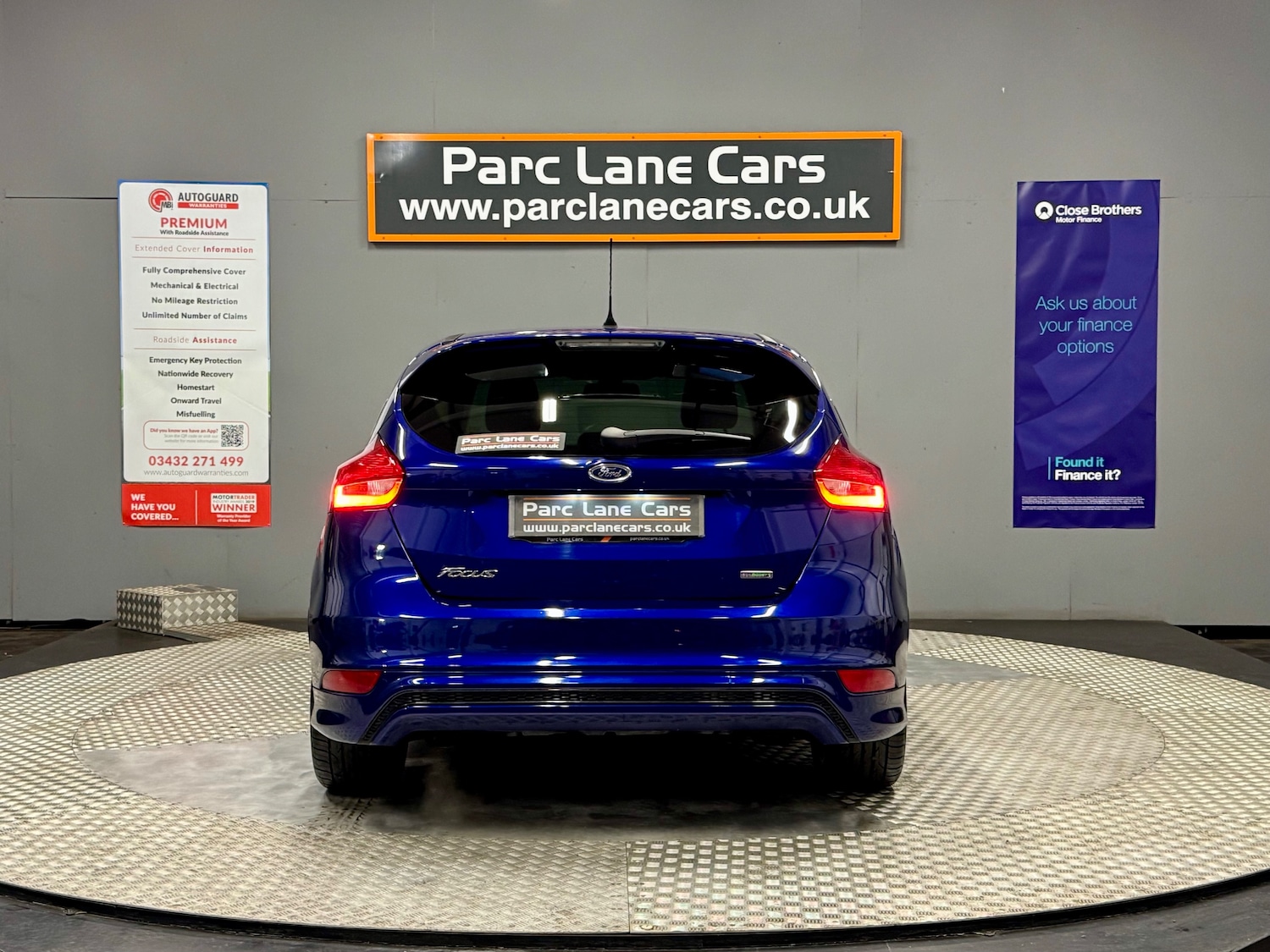 Used Ford Focus for sale - 76477489: Photo 4