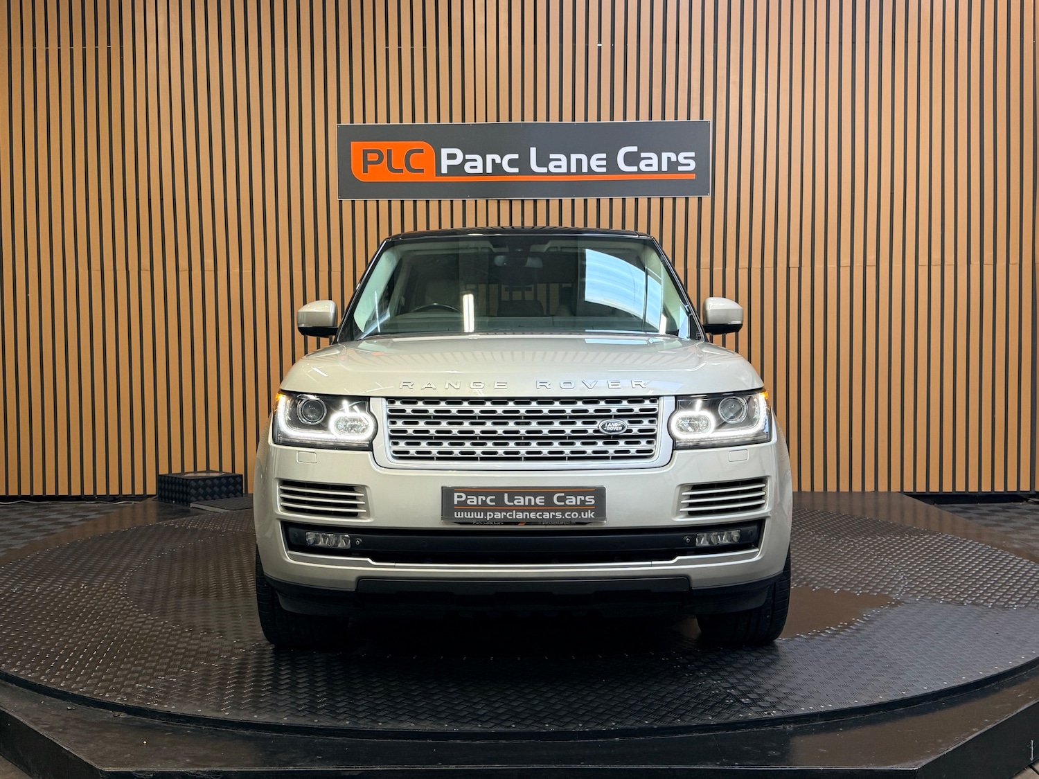 Used Land Rover Range Rover for sale - 77726425: Photo 2