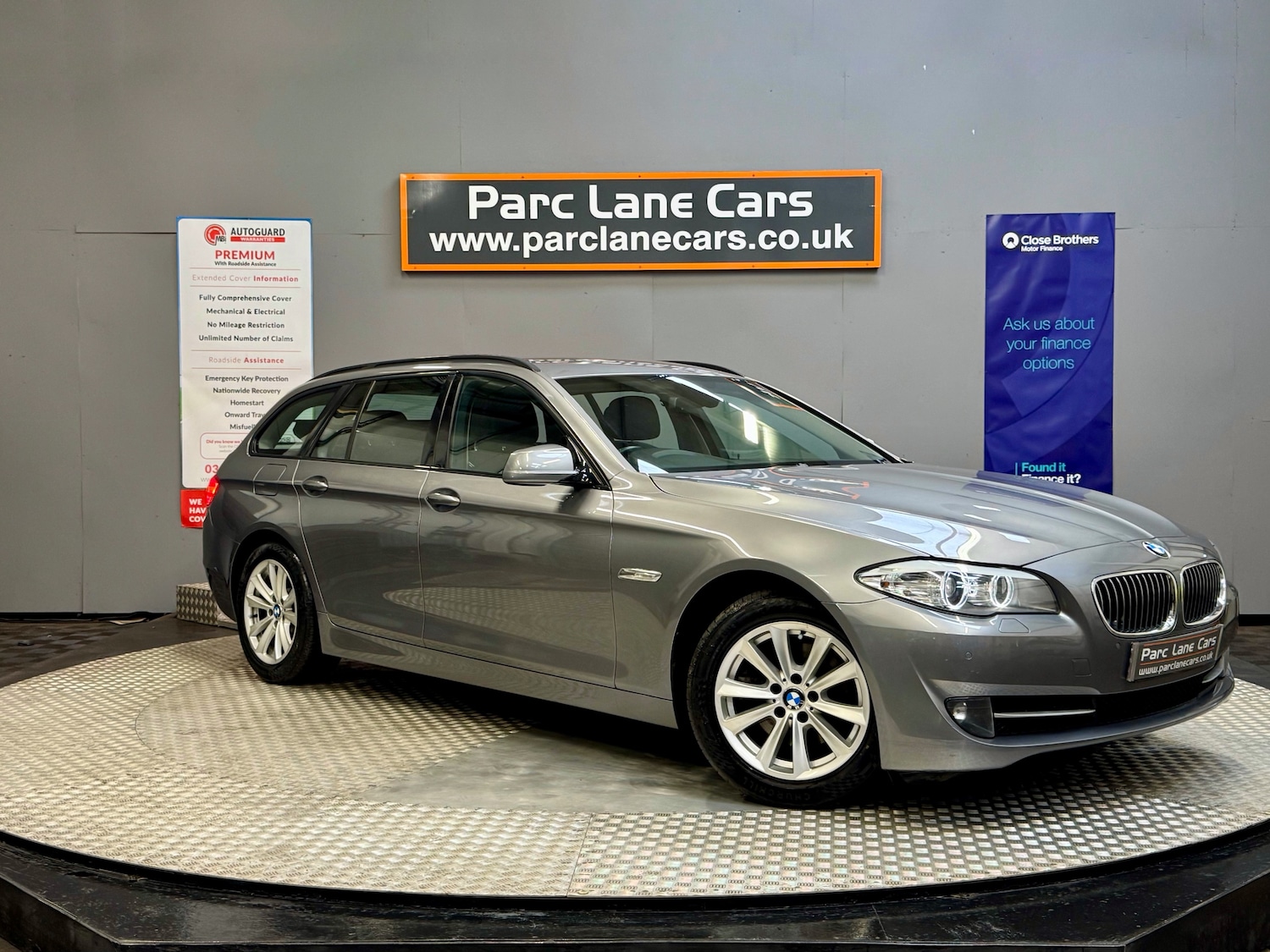 Used BMW 5 Series 2010 for sale - 76405836: Photo 1