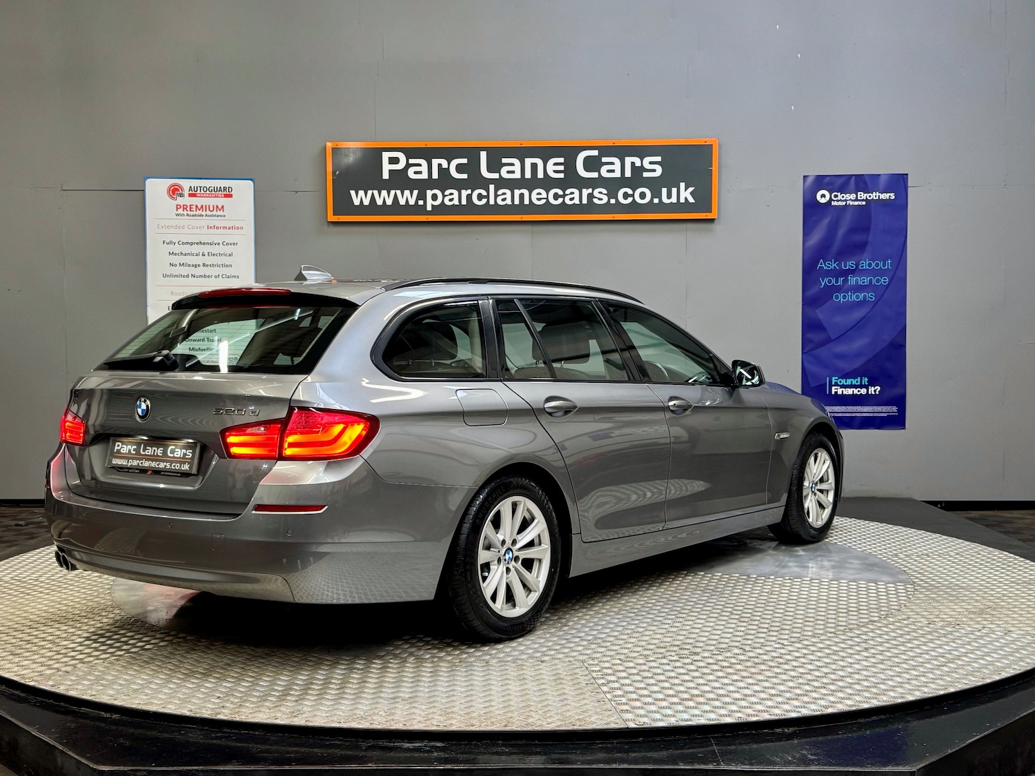 Used BMW 5 Series 2010 for sale - 76405836: Photo 3