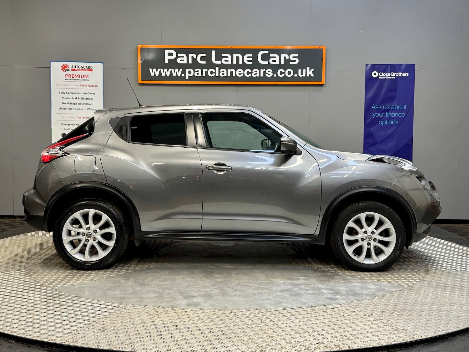 Used Nissan Juke 2016 for sale - 76711979: Photo 2