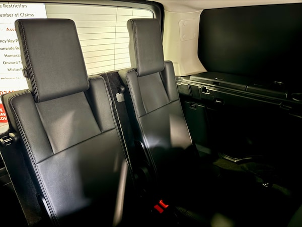 Used Land Rover Discovery 4 2015 for sale - 76253192: Photo 17