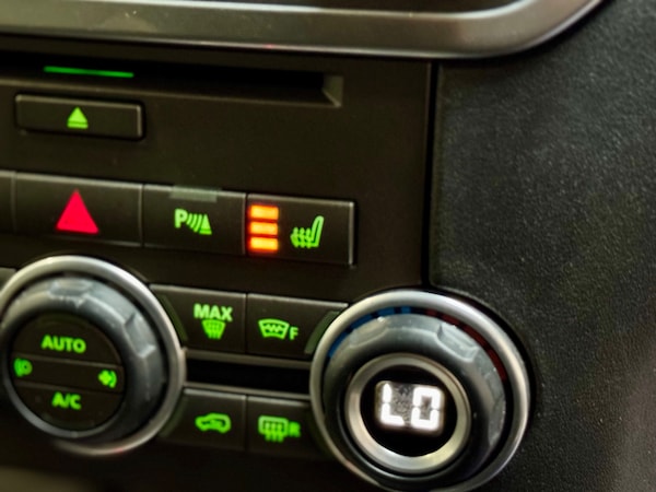 Used Land Rover Discovery 4 2015 for sale - 76253192: Photo 25