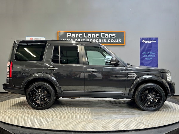 Used Land Rover Discovery 4 2015 for sale - 76253192: Photo 2