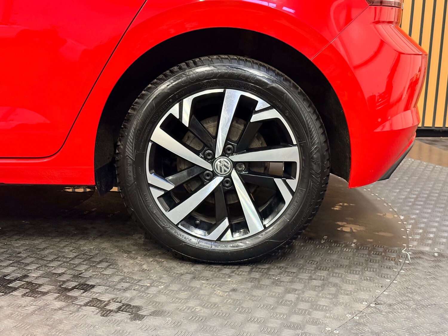 Used Volkswagen Polo 2018 for sale - 77600558: Photo 31