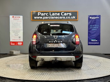 Used Dacia Duster 2017 for sale - 76376816: Photo