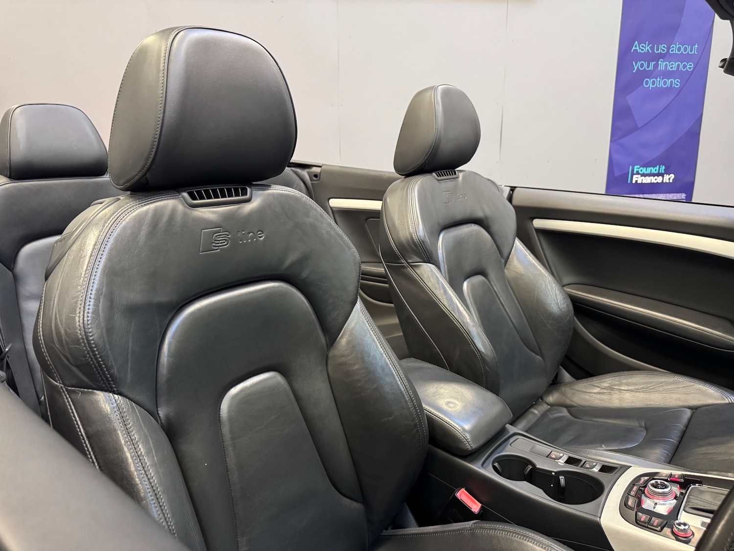 Used Audi A5 Cabriolet 2013 for sale - 76341049: Photo 24