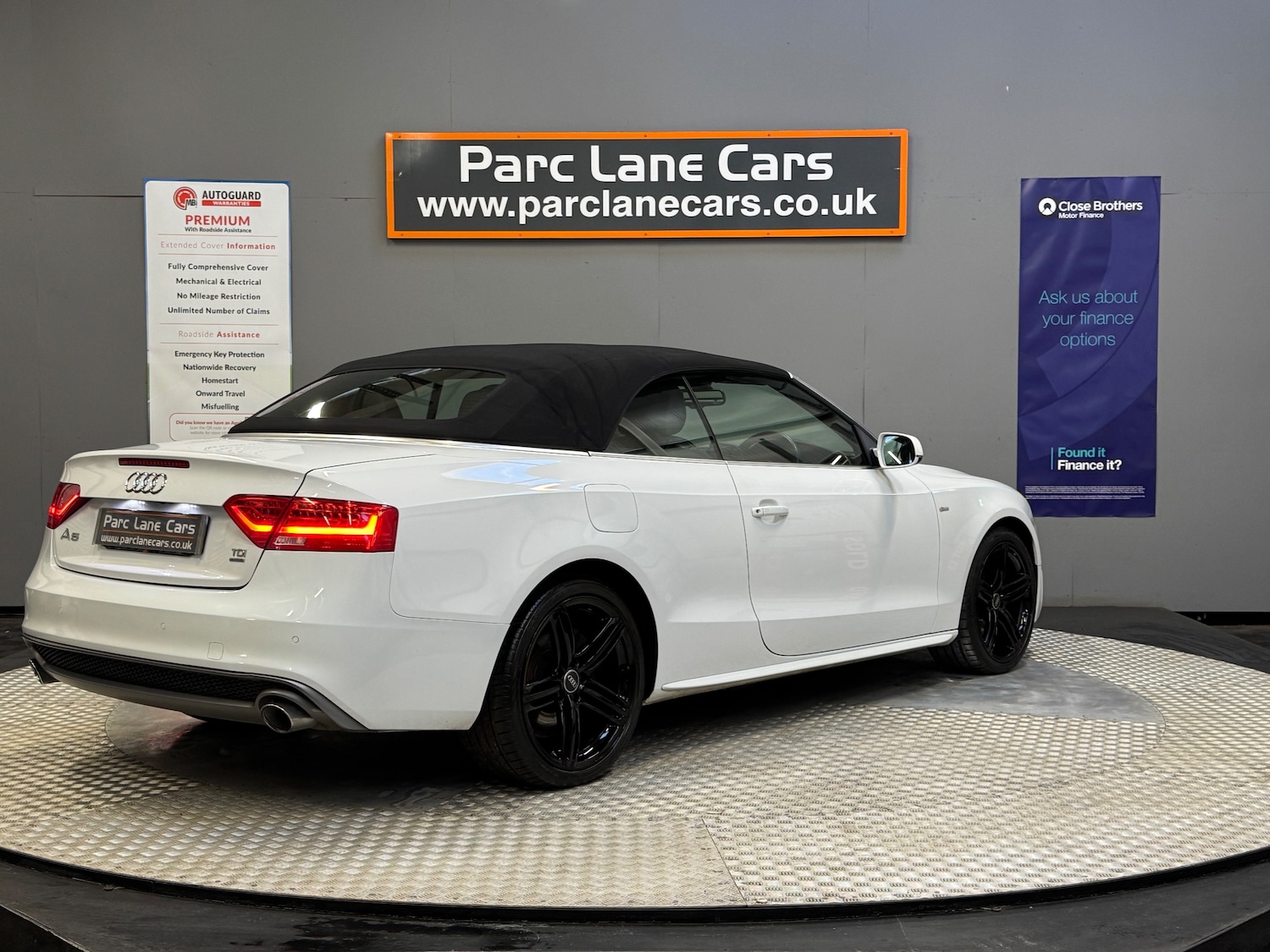 Used Audi A5 Cabriolet 2013 for sale - 76341049: Photo 7