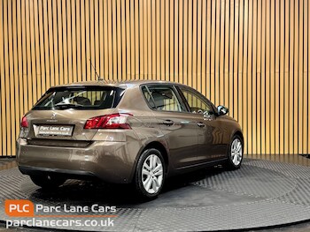 Used Peugeot 308 2015 for sale - 77310936: Photo