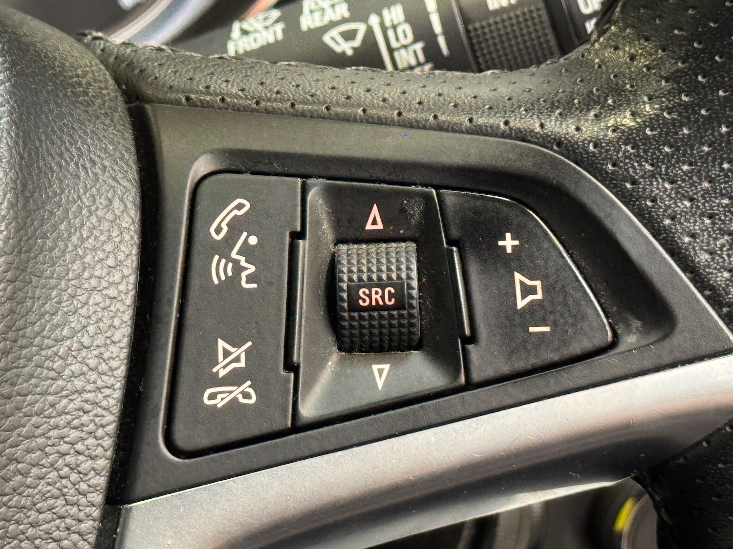 Used Vauxhall Astra 2015 for sale - 75700740: Photo 22