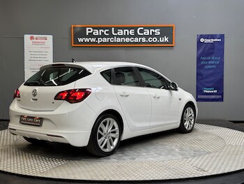 Used Vauxhall Astra 2015 for sale - 75700740: Photo