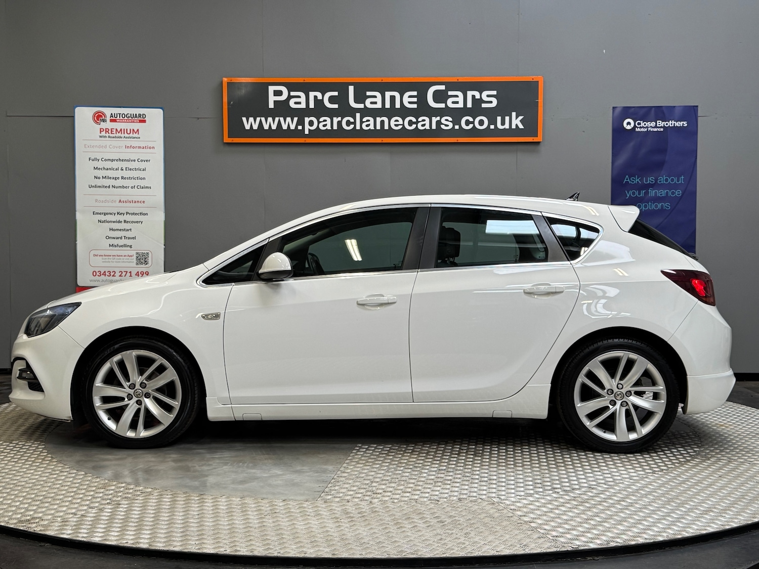 Used Vauxhall Astra 2015 for sale - 75700740: Photo 7