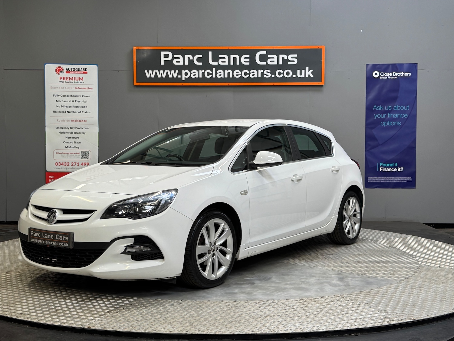 Used Vauxhall Astra 2015 for sale - 75700740: Photo 8