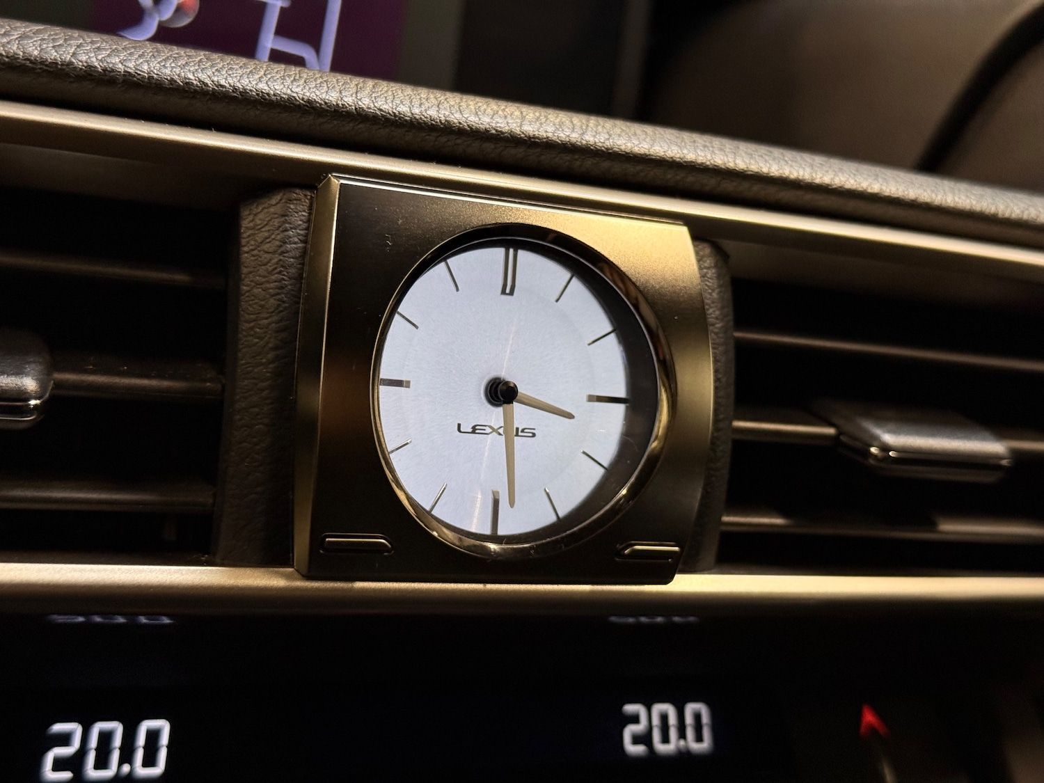 Used Lexus IS 2018 for sale - 76198163: Photo 21