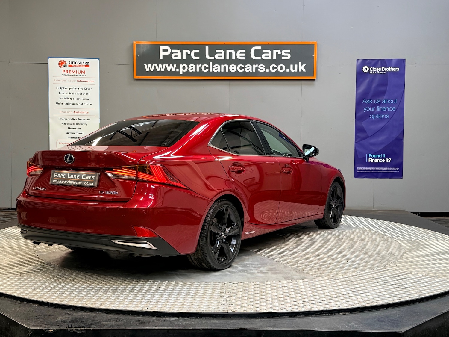 Used Lexus IS 2018 for sale - 76198163: Photo 7