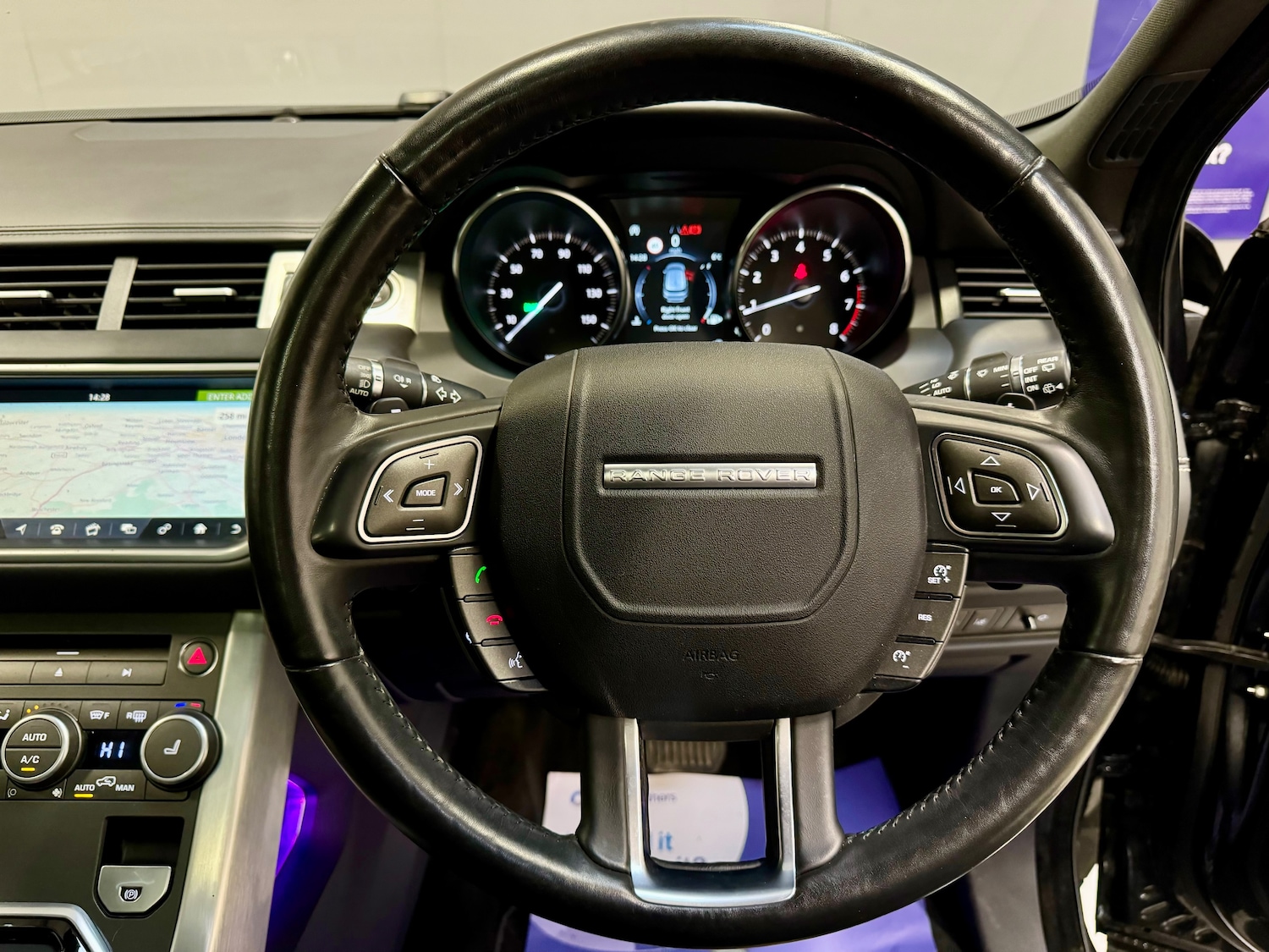 Used Land Rover Range Rover Evoque 2018 for sale - 76010717: Photo 13