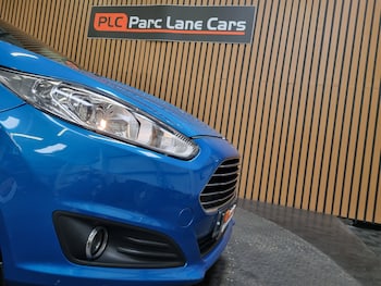 Used Ford Fiesta 2015 for sale - 79010532: Photo