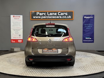 Used Renault Scenic 2011 for sale - 74398868: Photo