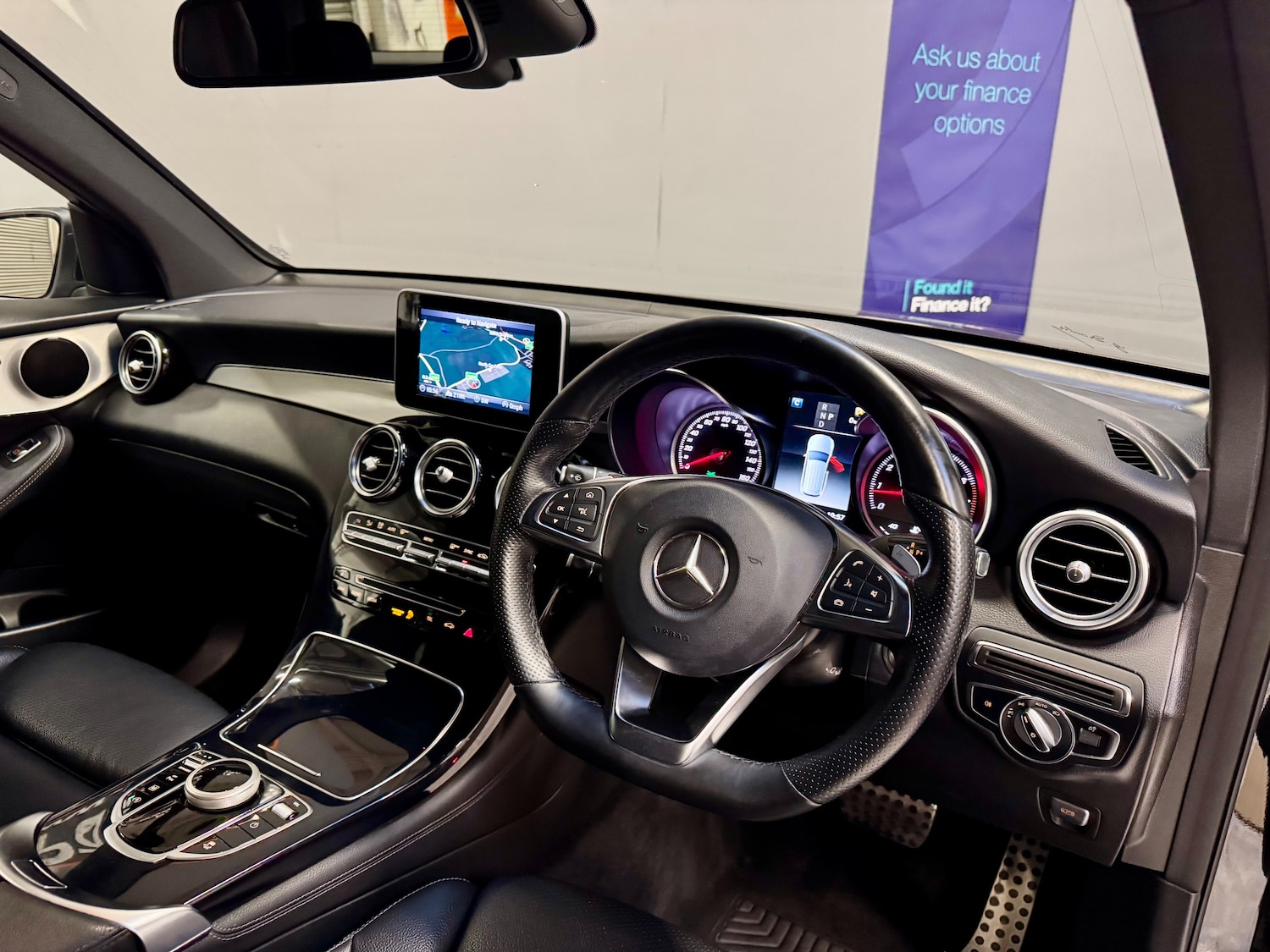 Used Mercedes-Benz GLC 2018 for sale - 76706687: Photo 12
