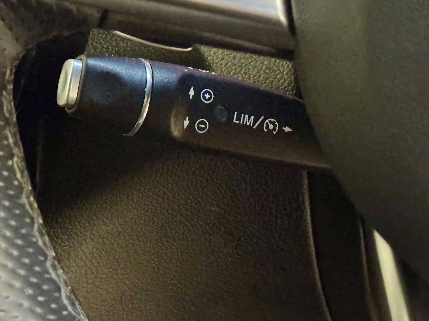 Used Mercedes-Benz GLC 2018 for sale - 76706687: Photo 21