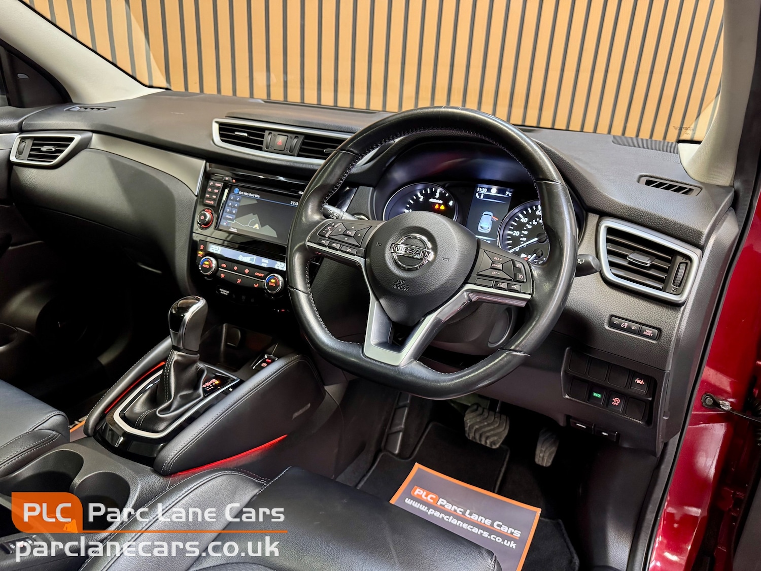 Used Nissan Qashqai 2017 for sale - 77403940: Photo 13