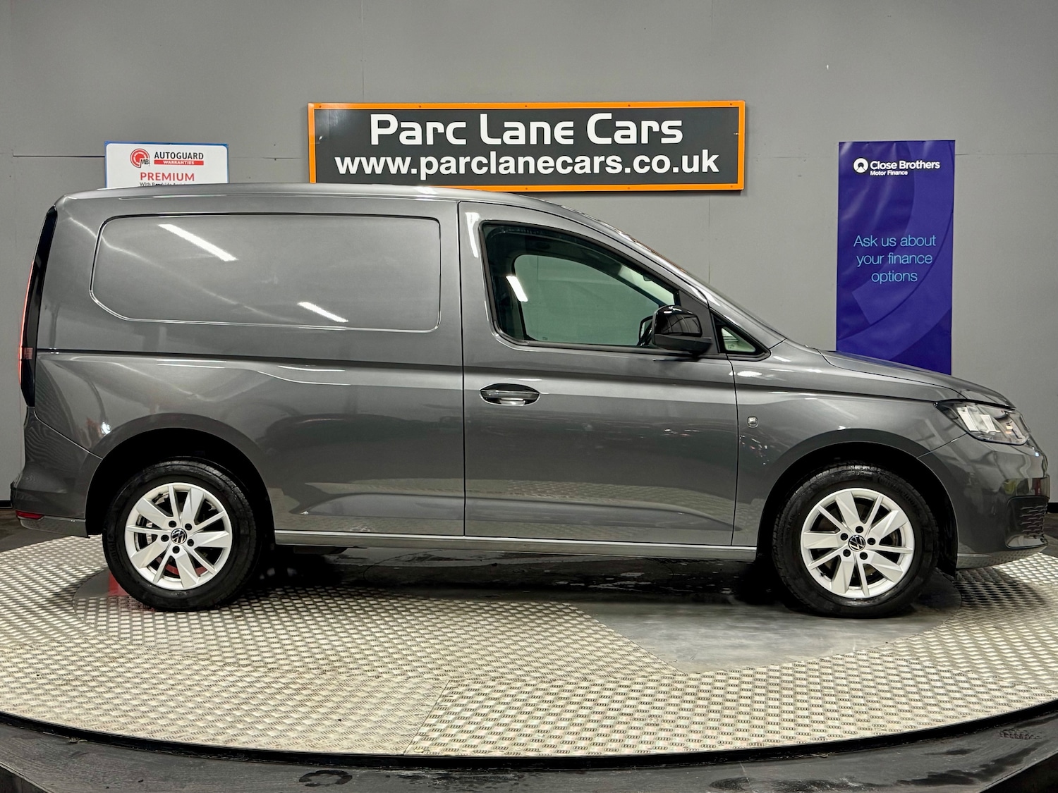 Used Volkswagen Caddy 2023 for sale - 76508883: Photo 2