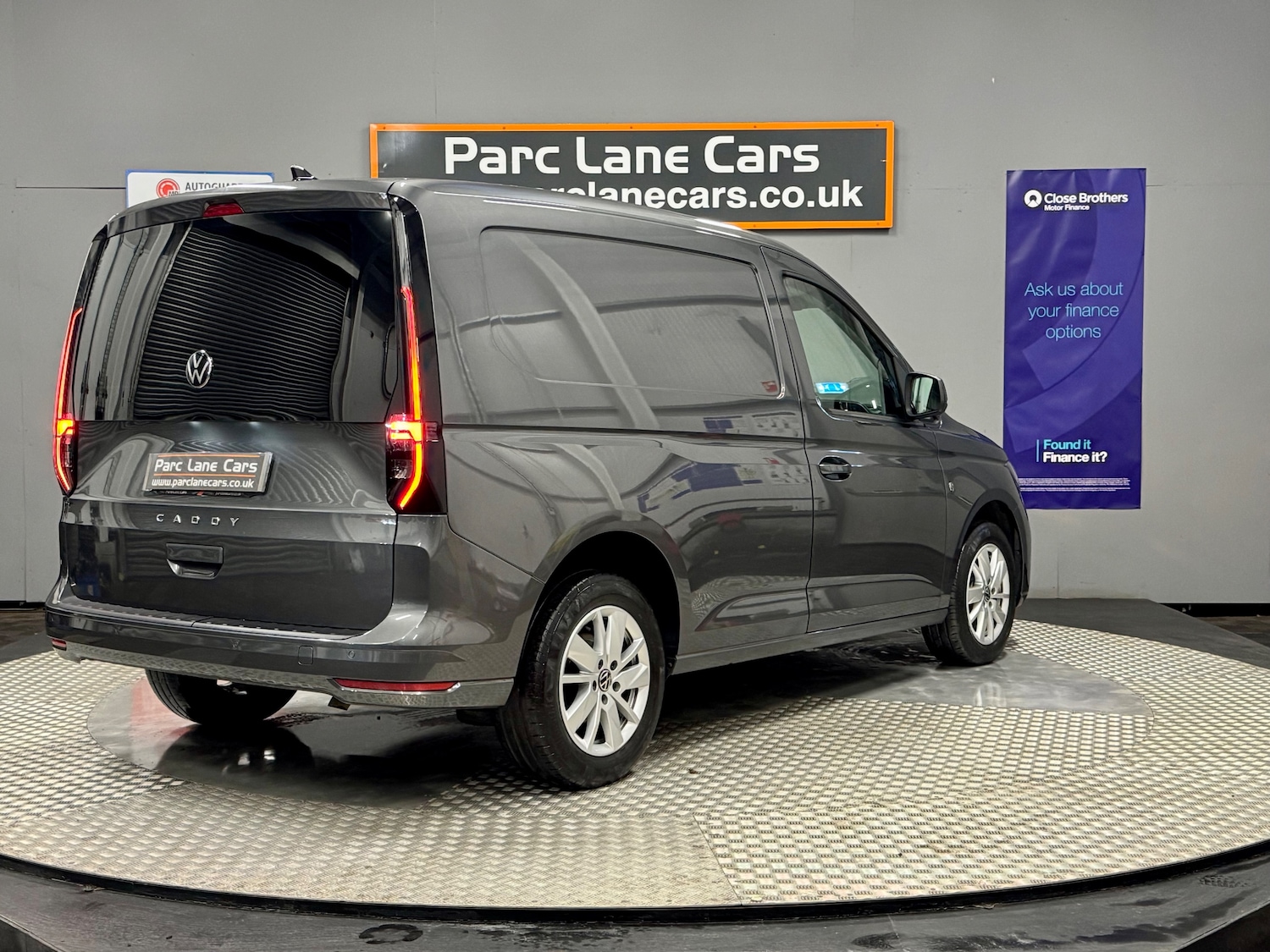 Used Volkswagen Caddy 2023 for sale - 76508883: Photo 3