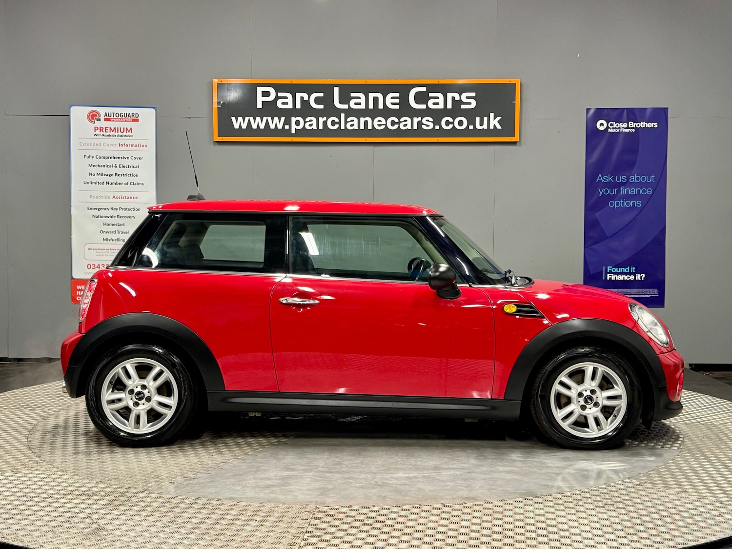 Used MINI Hatch 2011 for sale - 77045762: Photo 2