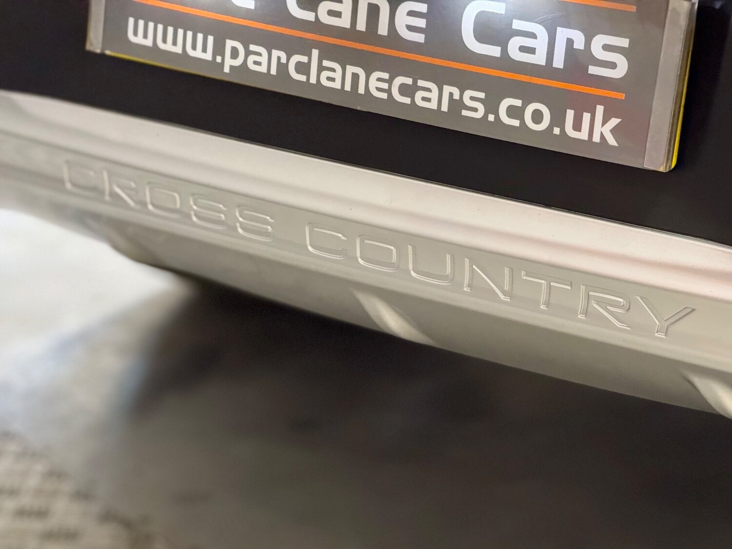 Used Volvo V40 Cross Country 2015 for sale - 76082397: Photo 25