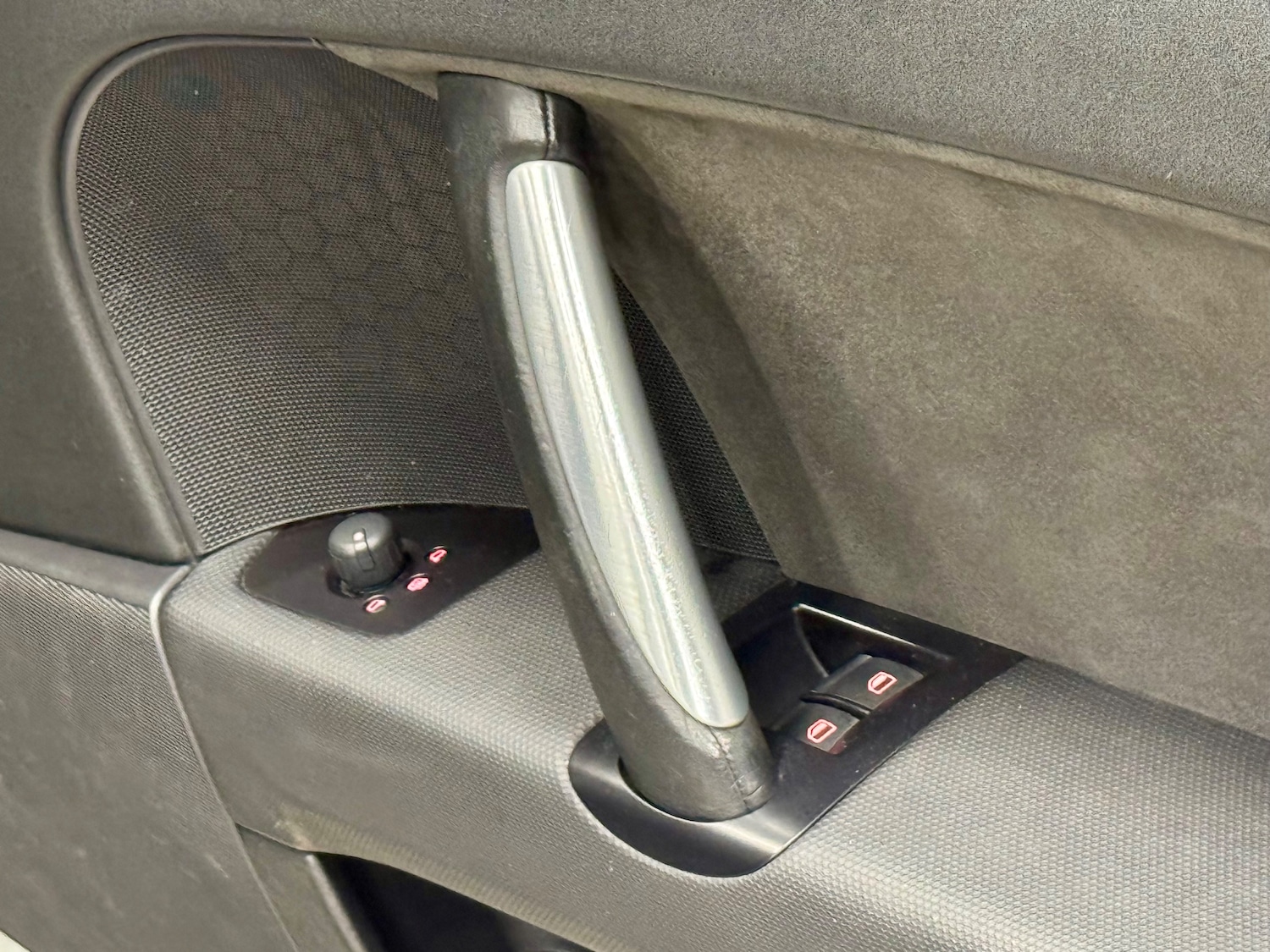 Used Audi TT 2009 for sale - 76405840: Photo 16