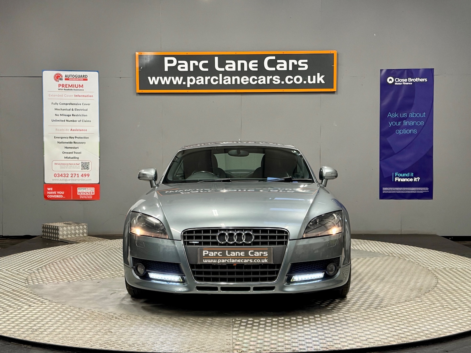 Used Audi TT 2009 for sale - 76405840: Photo 8