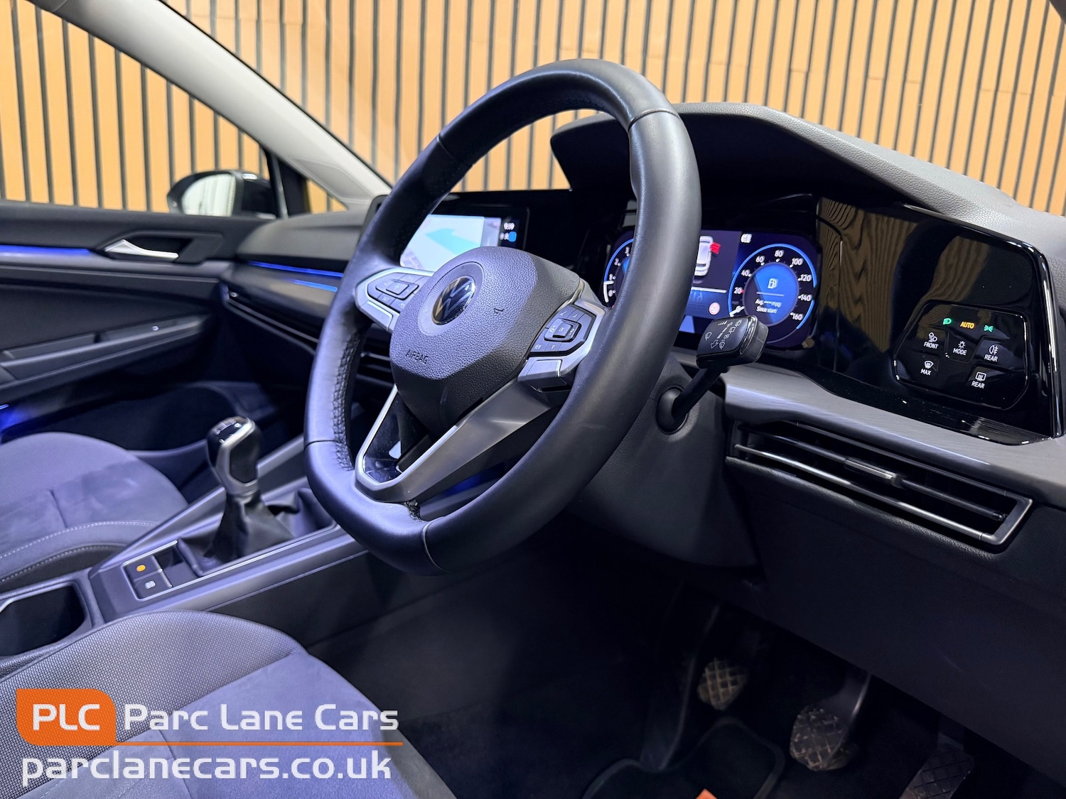 Used Volkswagen Golf 2020 for sale - 77128632: Photo 10