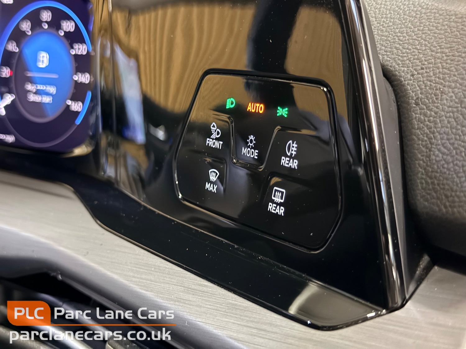 Used Volkswagen Golf 2020 for sale - 77128632: Photo 11