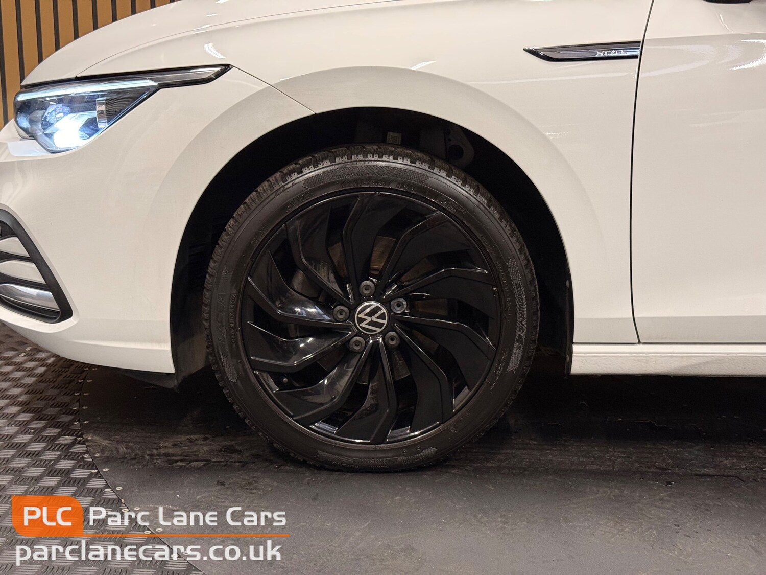 Used Volkswagen Golf 2020 for sale - 77128632: Photo 32