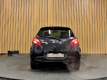 Used Mazda Mazda2 2014 for sale - 77128635: Photo