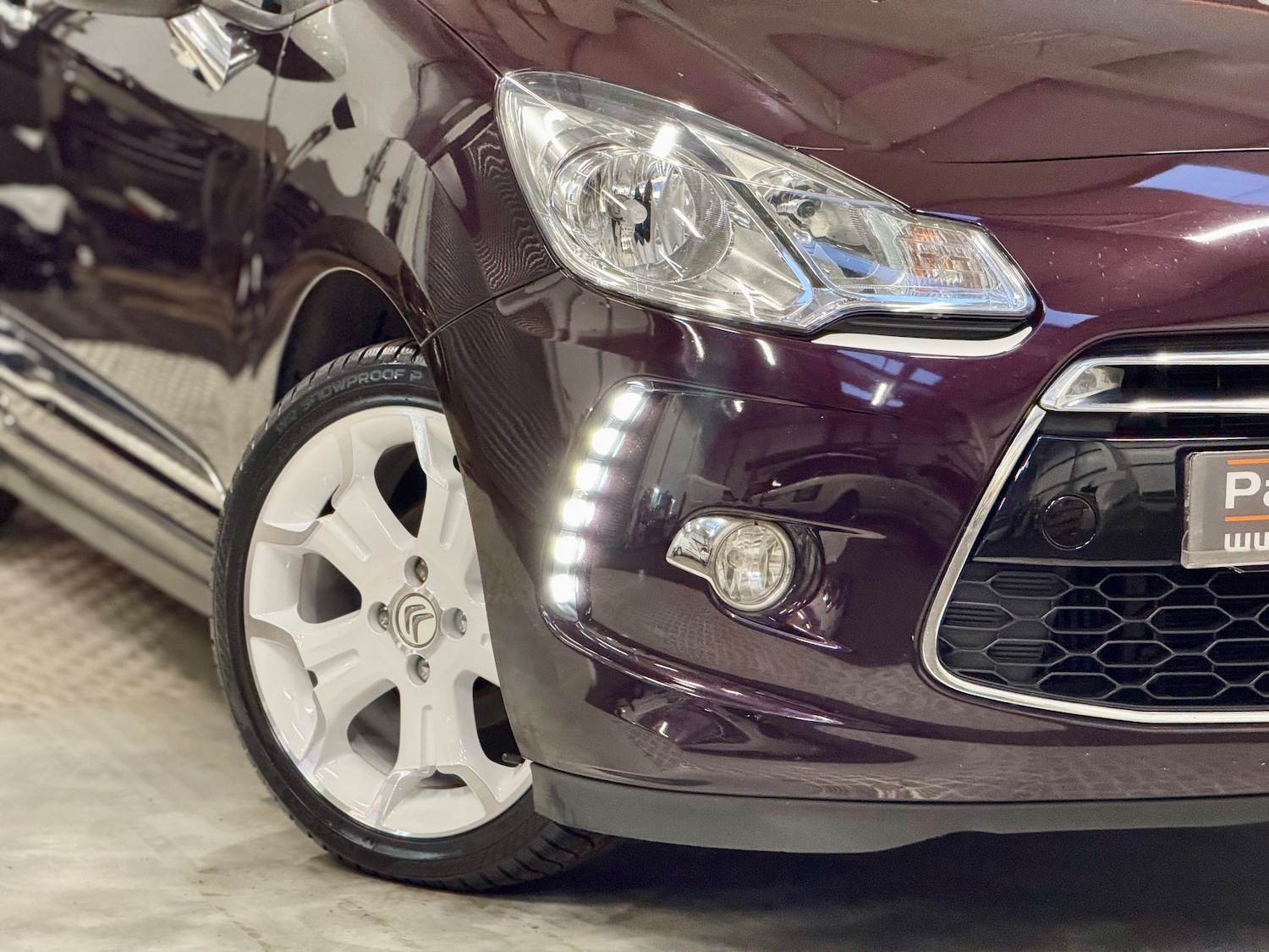 Used Citroen DS3 2015 for sale - 76082405: Photo 11