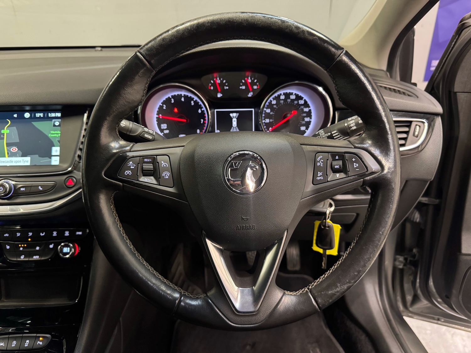 Used Vauxhall Astra 2021 for sale - 76569285: Photo 12